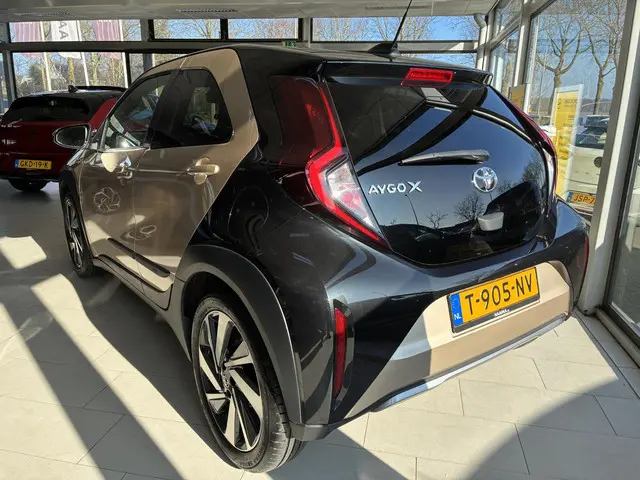 Toyota Aygo X 1.0 VVT-i MT Envy 5-Deurs 2023 Benzine 45