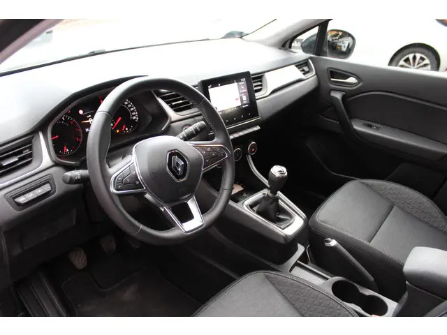 Renault Captur 1.0 TCe 90 evolution 2023 Benzine 8
