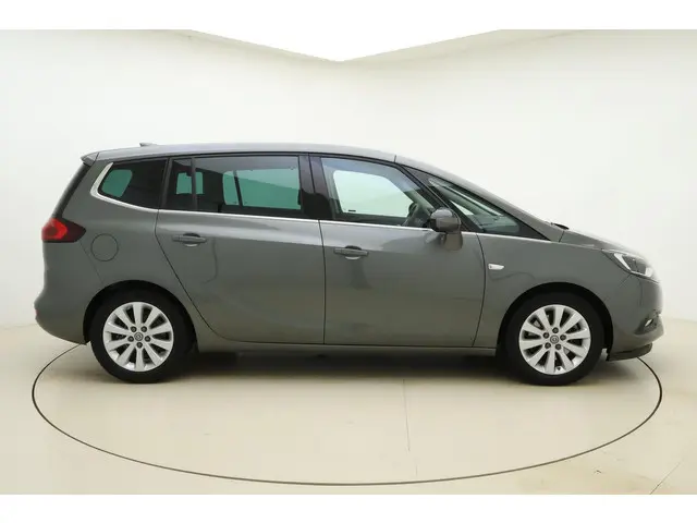 Opel Zafira 1.6 Turbo Business Executive 2017 Benzine 9