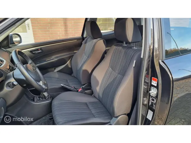 Suzuki Swift 1.2 Comfort EASSS 2015 Benzine 9