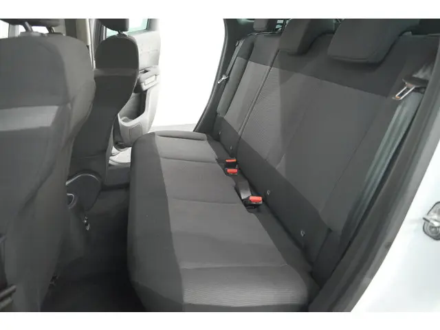 Citroën C3 Aircross PureTech 110 Feel 2021 Benzine 29