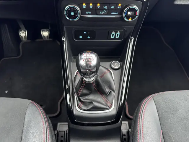 Ford EcoSport 1.0 EcoBoost ST-Line Black 2019 Benzine 25