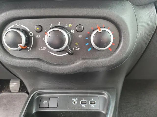 Renault Twingo 1.0 SCe Collection 2020 Benzine 20