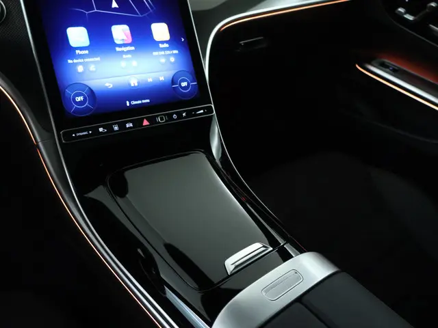 Mercedes-Benz CLE Coupé 200 AMG 2024 Hybride Benzine 13