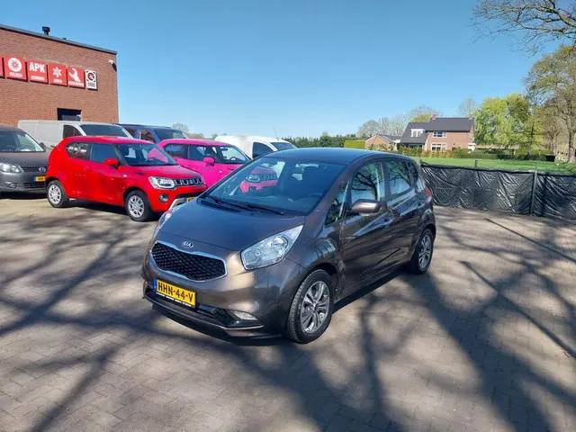 Kia Venga 1.6 CVVT automaat 2016 Benzine 6