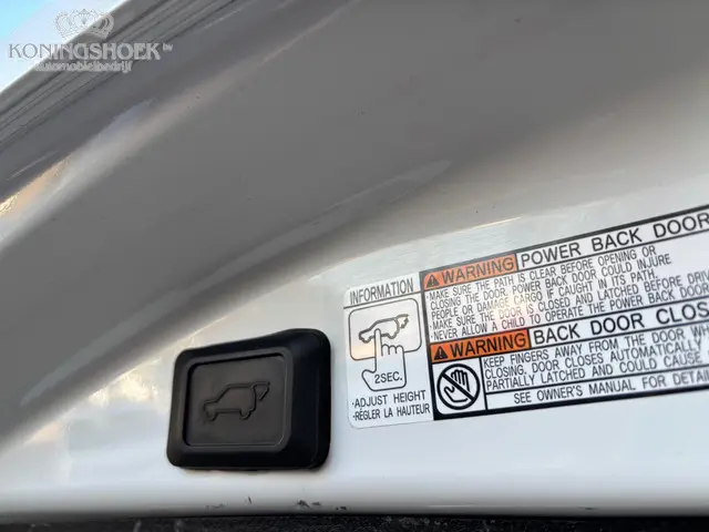 Toyota RAV4 2.5 Hybrid Black Edition 2018 Hybride Benzine 7