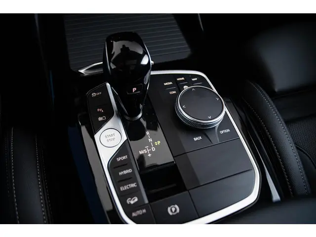 BMW X3 xDrive30e High Executive 2023 Hybride Benzine 17