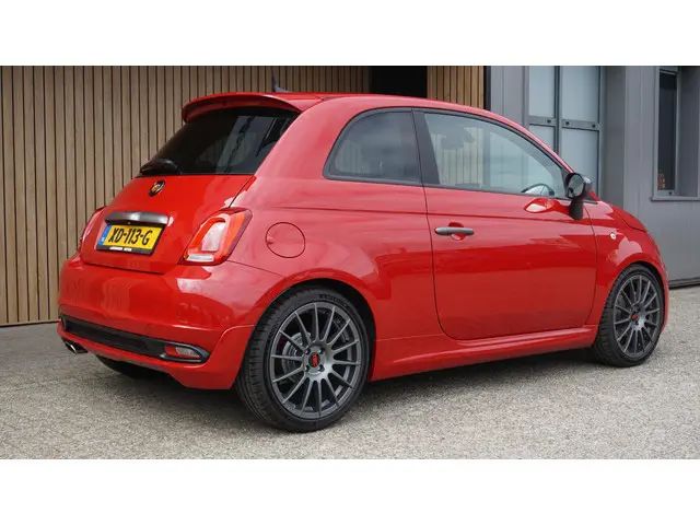 Fiat 500 S 0.9 TwinAir Turbo 105PK! Sport 2018 Benzine 5
