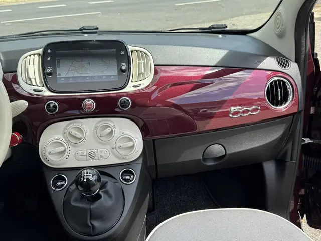 Fiat 500 1.2 Lounge 2018 Benzine 23