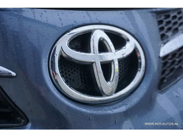 Toyota RAV4 2.2D Dynamic 4WD 2013 Diesel 10