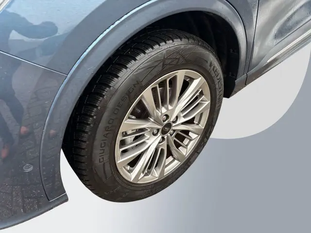 Ford Kuga 2.5 PHEV Vignale 2022 Hybride Benzine 3