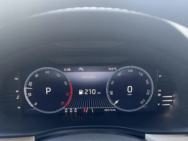 Škoda Kamiq 1.0 TSi DSG Style 2023 Benzine 31