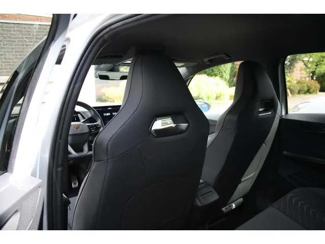 CUPRA Born Business 62 kWh BJ 2022 2022 Elektrisch 12