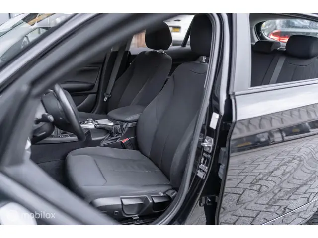 BMW 1 Serie 116i 2016 Benzine 6