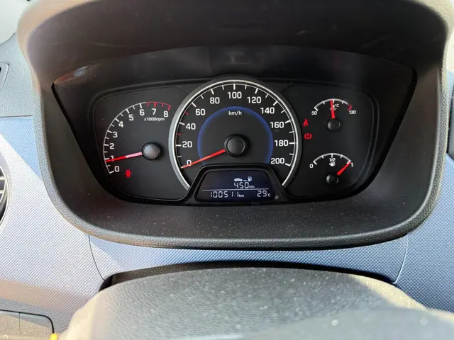 Hyundai i10 1.0i i-Motion Comfort 2017 Benzine 5
