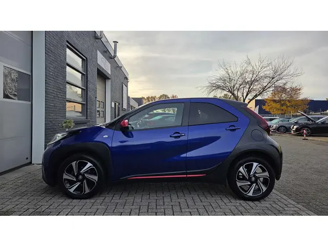 Toyota Aygo X 1.0 VVT-i MT Premium 2022 Benzine 3