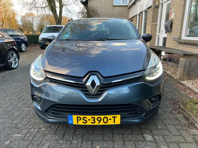 Renault Clio 0.9 TCe Limited 2017 Benzine 26