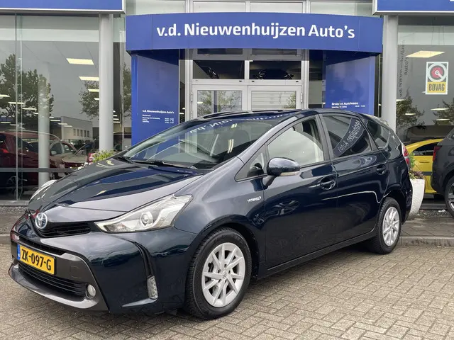 Toyota Prius + 1.8 Comfort 2017 Hybride Benzine