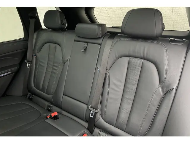 BMW X5 xDrive45e High Executive 2022 Hybride Benzine 10