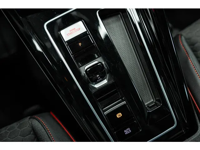 Volkswagen Golf 2.0 TSI GTI Clubsport 2024 Benzine 21