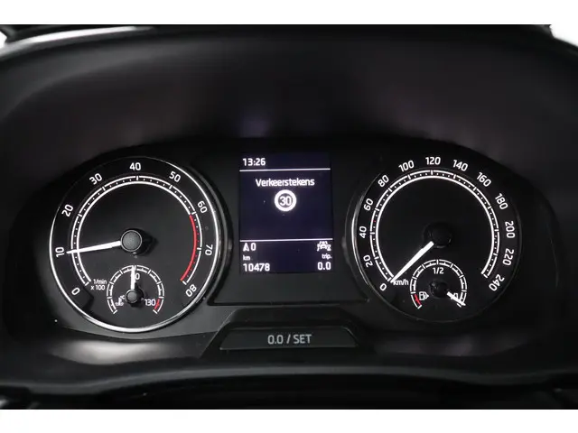 Škoda Fabia 1.0 TSI Ambition 2022 Benzine 4