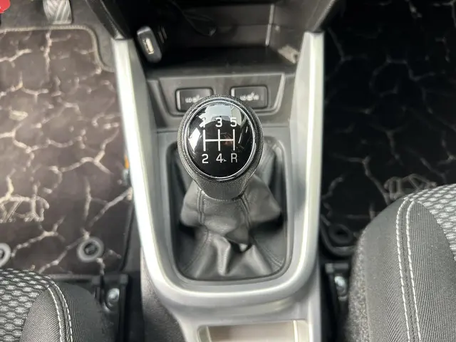 Suzuki Vitara 1.6 Rhino 2017 Benzine 12