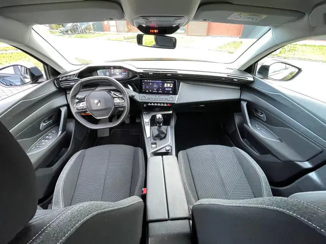 Peugeot 308 1.2 Turbo Active Pack Business 2022 Benzine 17