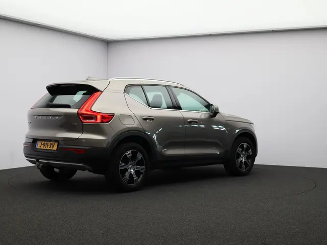 Volvo XC40 T2 Inscription 2020 Benzine 2