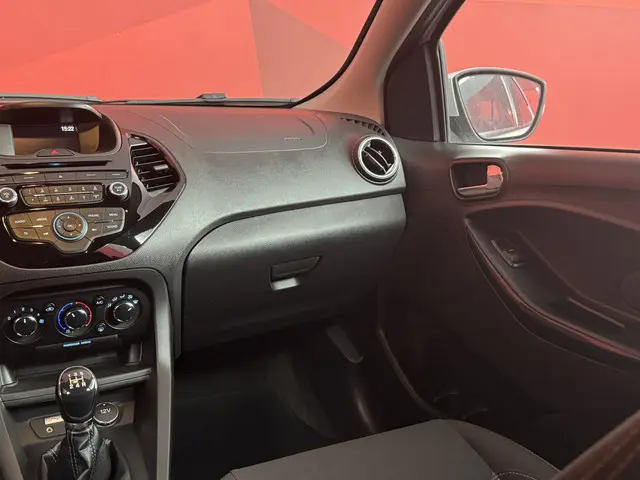 Ford Ka 1.2 Trend Ultimate 2018 Benzine 41