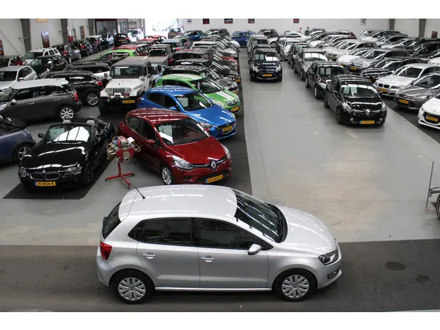 Volkswagen Polo 1.2 TSI Highline Edition 2013 Benzine 18
