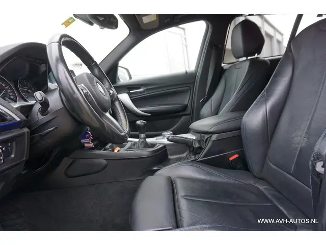 BMW 1 Serie 118i Centennial High Executive 2017 Benzine 6