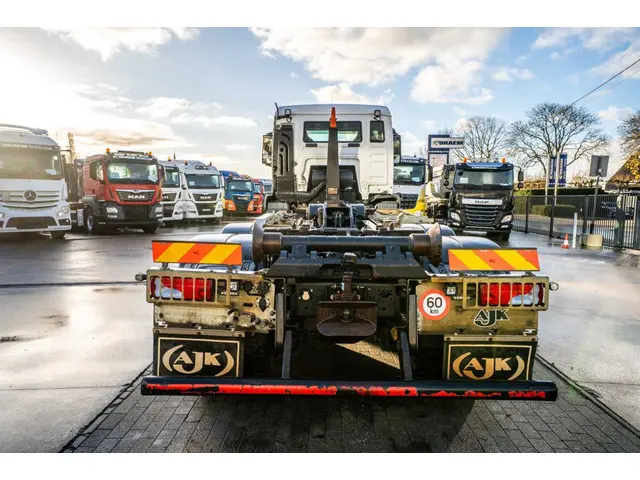 MAN TGS 33.470 BL - 64 456 KM 2021 Diesel 5