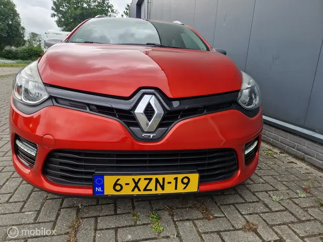 Renault Clio Estate 1.2 GT 2015 Benzine 4