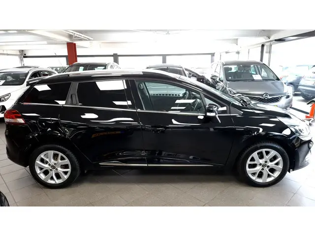 Renault Clio Estate 0.9 TCe Limited 2019 Benzine 5