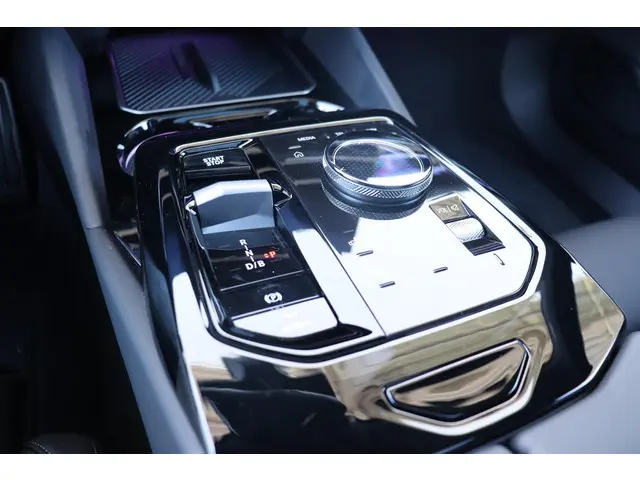 BMW i5 M60 xDrive 84 kWh 2024 Elektrisch 28