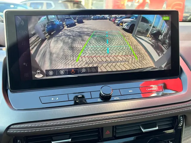 Nissan QASHQAI MHEV 140 MT Tekna 2025 Benzine 15