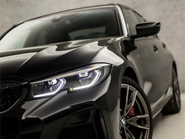BMW 3 Serie M340i xDrive High Executive 2021 Benzine 16