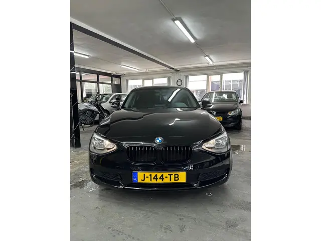 BMW 1 Serie 116i EDE 2013 Benzine 2