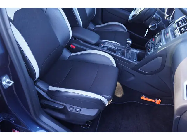 Citroën DS4 1.6 VTi So Chic 2013 Benzine 31