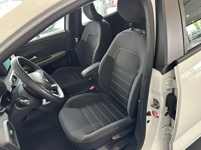 Dacia Sandero 1.0 TCe 100 Bi-Fuel Comfort 2022 Benzine 7