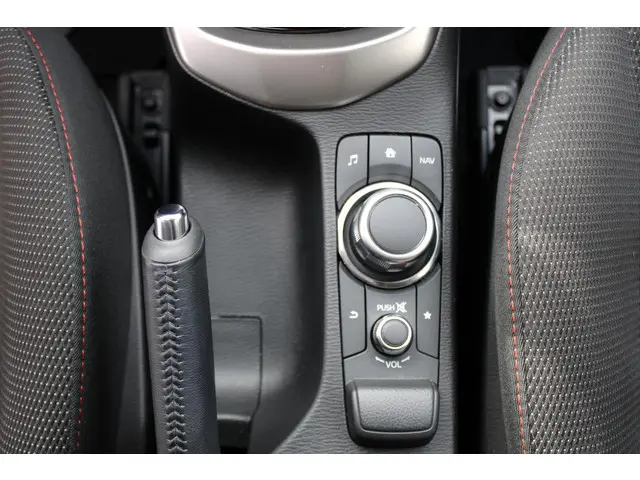 Mazda 2 1.5 Skyactiv-G Sportive 2023 Benzine 27