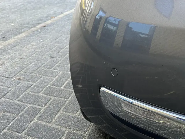 Fiat 500 0.9 TwinAir Cabrio by Gucci 2013 Benzine 7