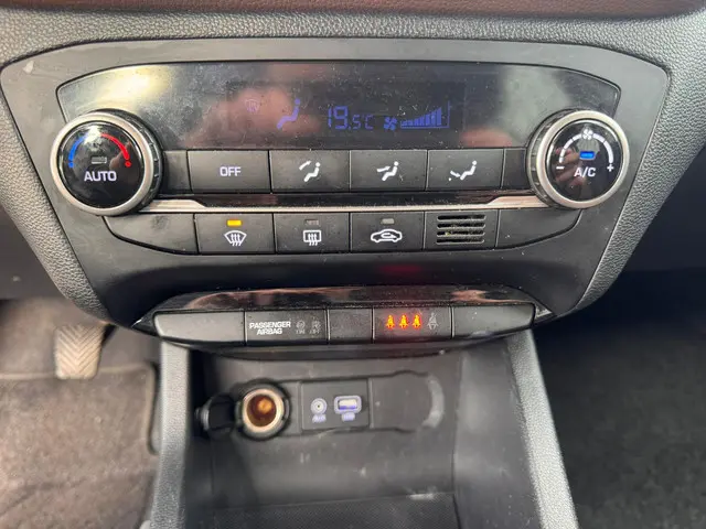Hyundai i20 1.0 T-GDI Comfort 2019 Benzine 19