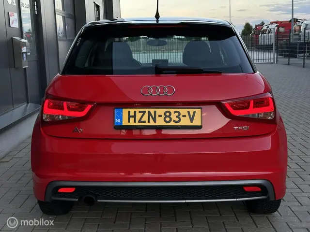 Audi A1 Sportback 1.2 TFSI Pro Line S 2013 Benzine 2