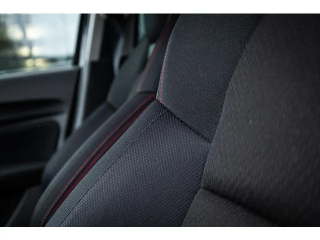 Suzuki Swift 1.4 Sport 2018 Benzine 29