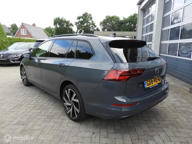 Volkswagen Golf Variant 1.5 eTSI 150 PK 2021 Benzine 7