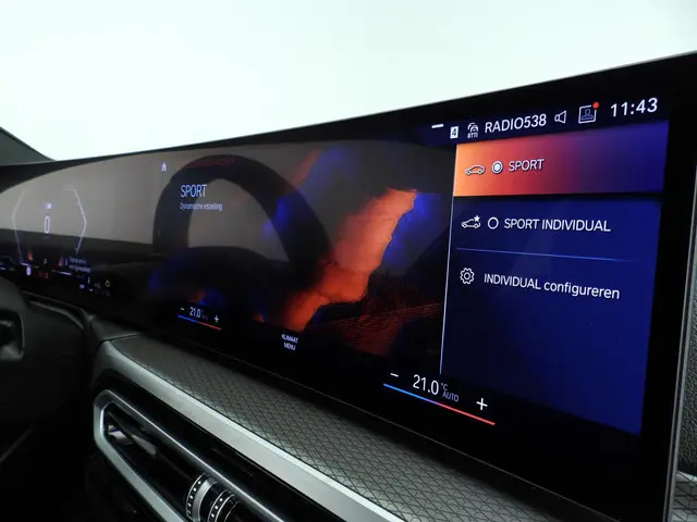 BMW 3 Serie Sedan 320e 2024 Hybride Benzine 14