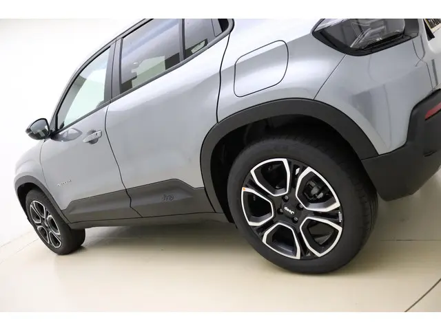 Jeep Avenger 1.2 e-Hybrid Summit 2025 Hybride Benzine 15