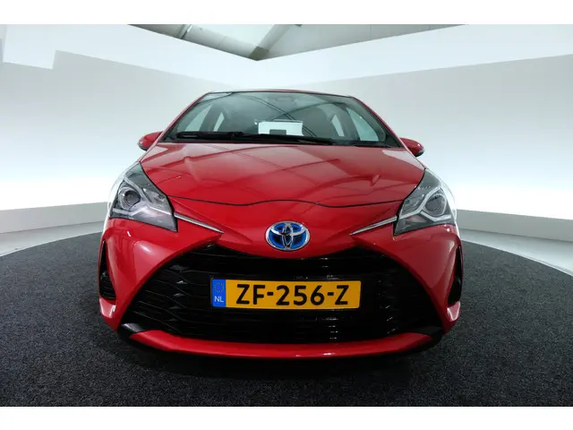 Toyota Yaris 1.5 Hybrid Active 2019 Hybride Benzine 21