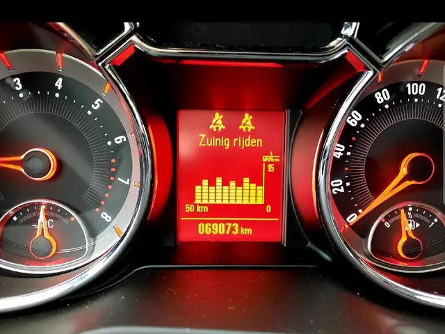 Opel ADAM 1.2 Airco Navi 69072 Km NAP... 2013 Benzine 12